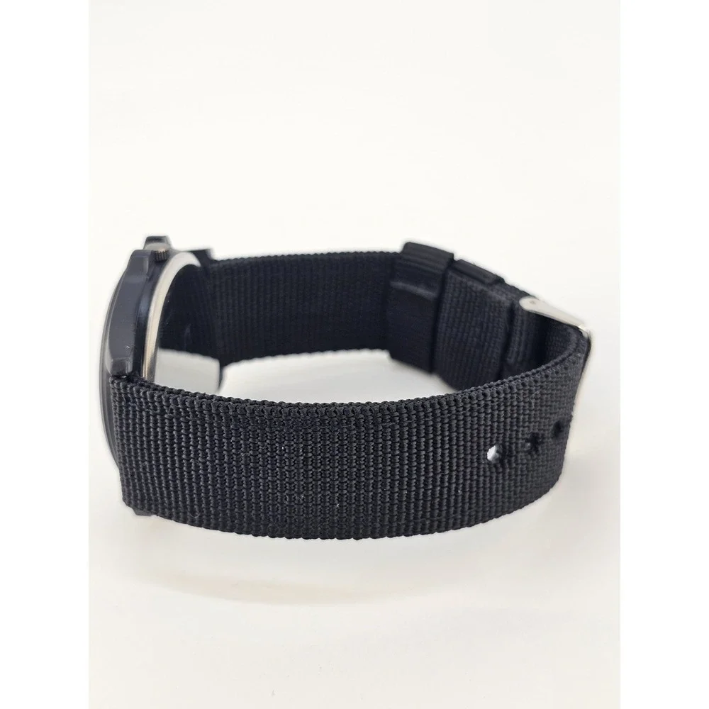 41MM Field Men Analog Watch White Dial Date Black Canvas Nylon Bands New Battery